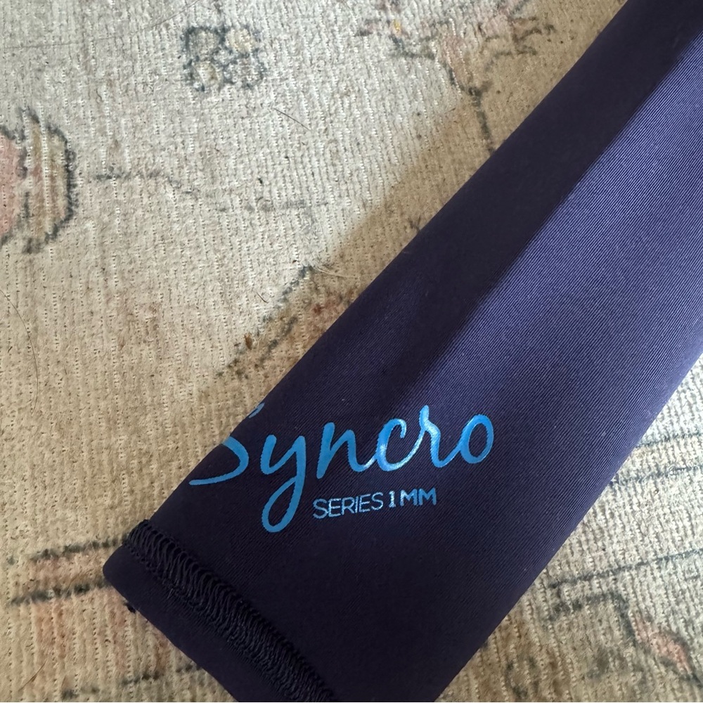 NWOT Roxy synchro wetsuit top - Picture 5 of 5